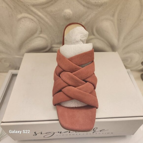 Journee Collection "Lyddie" Leather Sandals. NIB. Size 9 - Picture 4 of 11